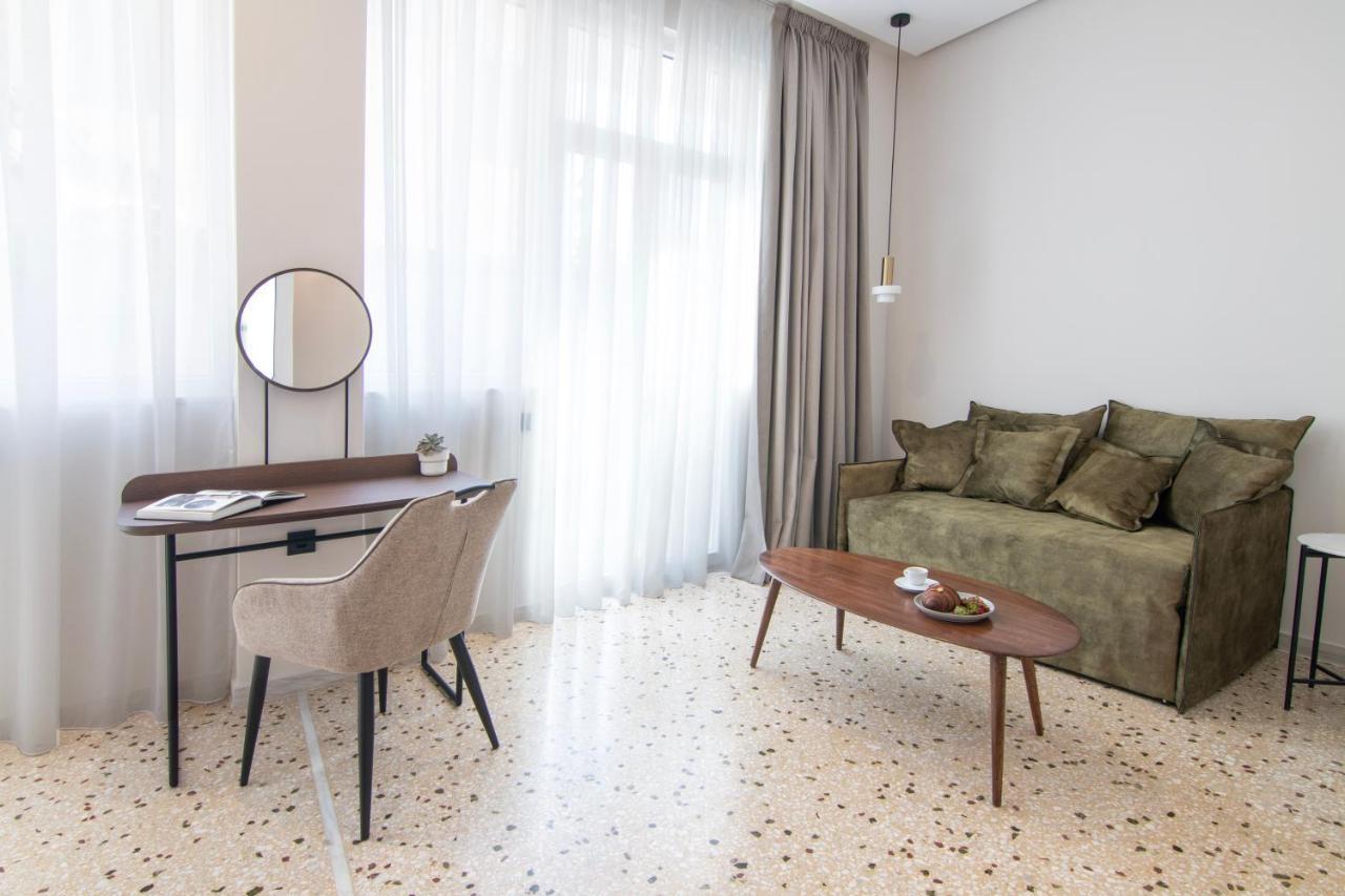 Mythodea Athens Suites Exterior photo
