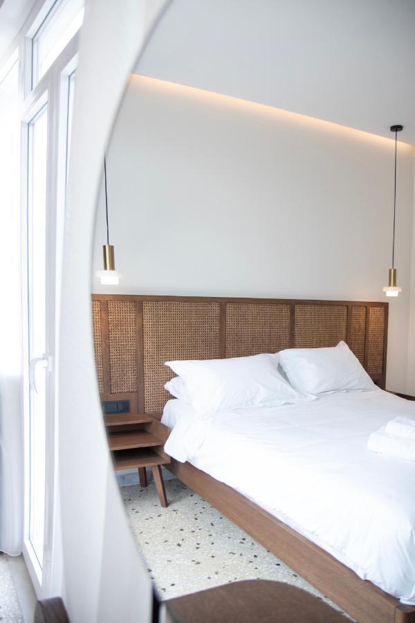 Mythodea Athens Suites Exterior photo